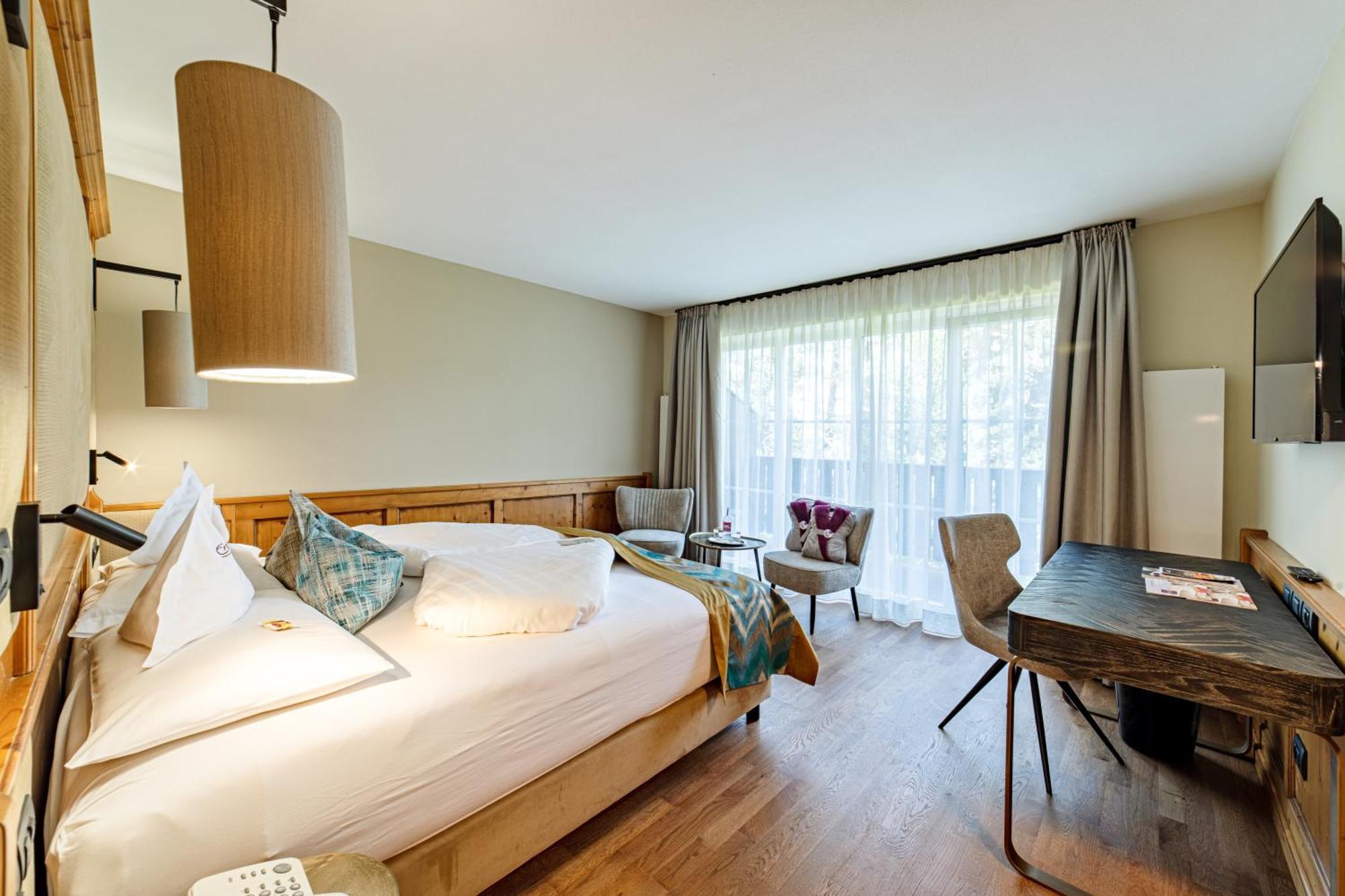 Wellnesshotel Erica โนวาโปเนนเต ภายนอก รูปภาพ